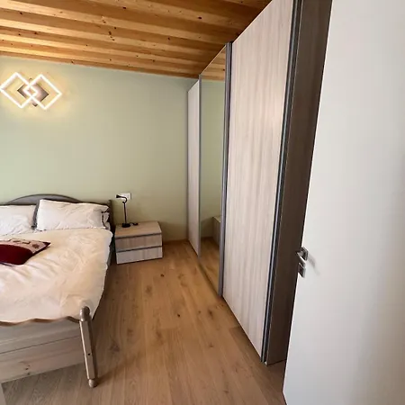 Scuro Apartment